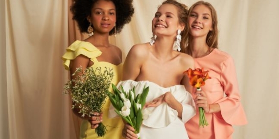 Düğün sezonu için elbiseleriniz hazır mı?