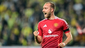 Manchester United duyurdu! Tam 10 futbolcu birden ayrıldı