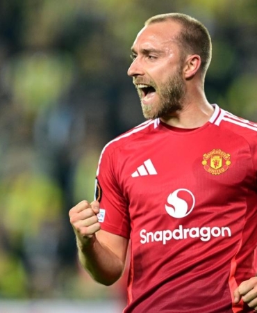 Manchester United duyurdu! Tam 10 futbolcu birden ayrıldı