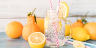 Selülite iyi gelen detoks içecekleri