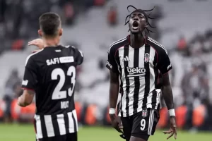 besiktas-tan-olayli-macta-muhtesem-geri-donus-18948521_586_amp.jpg