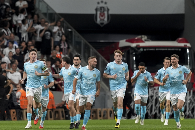 Beşiktaş'tan olaylı maçta muhteşem geri dönüş