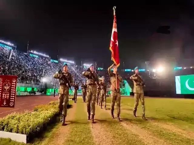 Mehmetçik, Pakistan Kurtuluş Günü geçit töreninde yürüdü